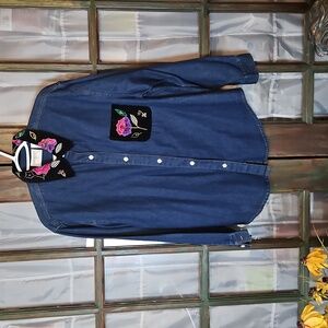 Vintage Susan Bristol Denim Button-down Embroidered Floral Shirt